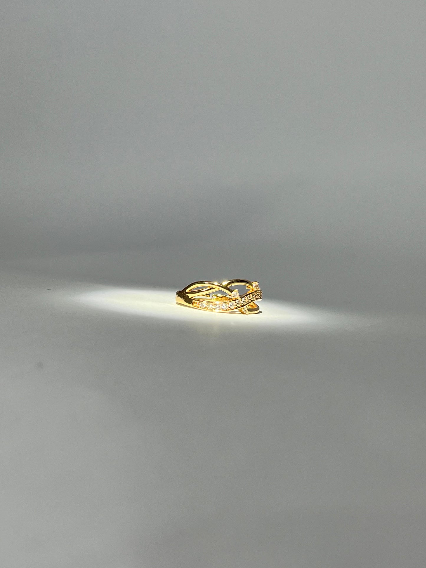 Chic Intertwined Gold Adjustable Ring